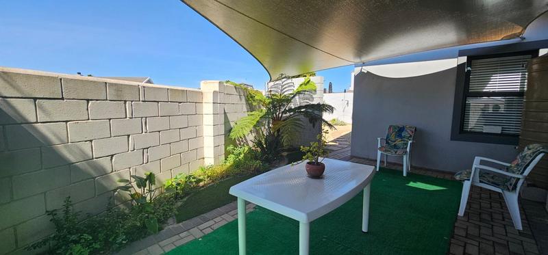 3 Bedroom Property for Sale in Country Club Western Cape